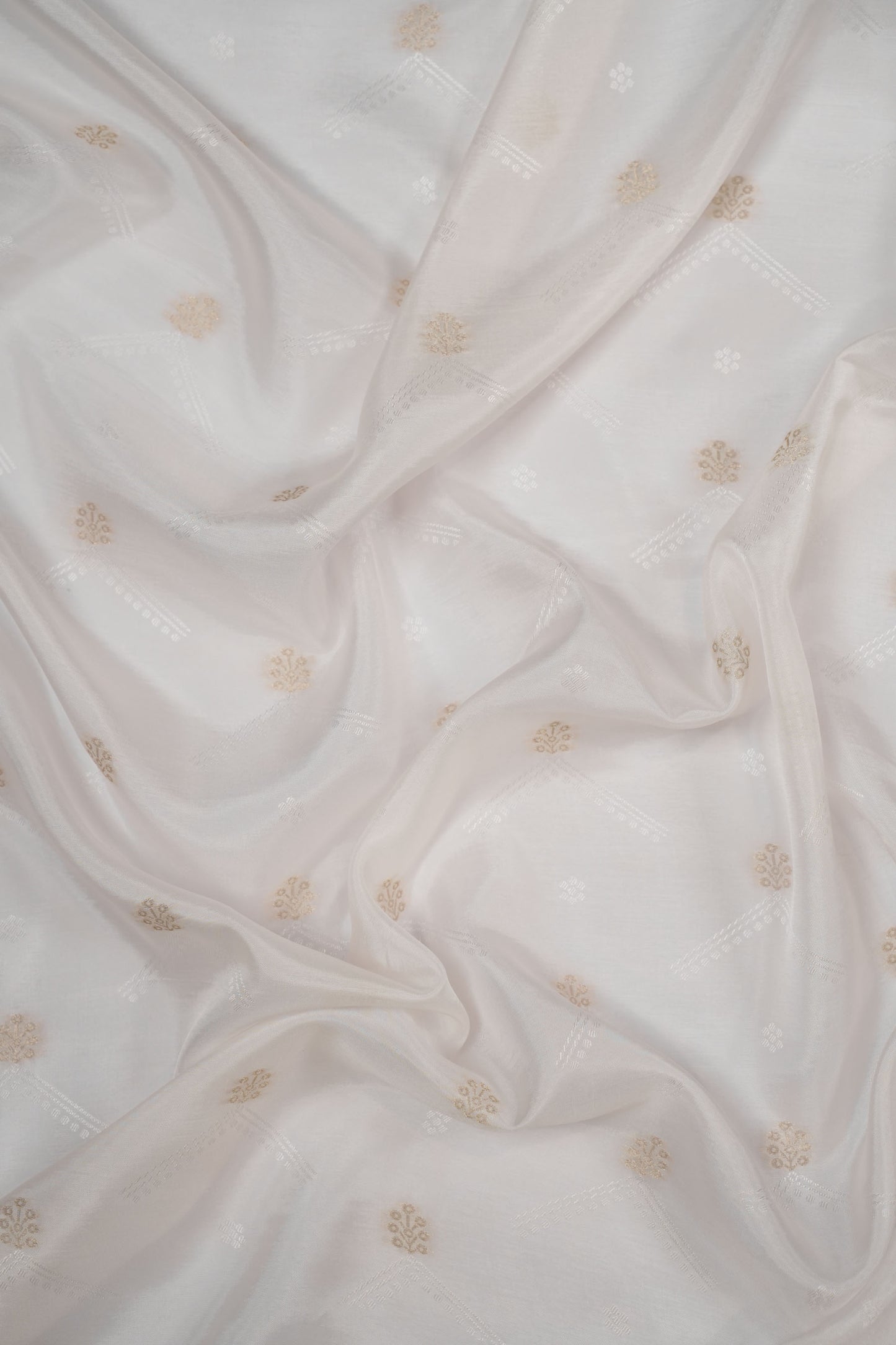 Ivory Lattice Gold Bloom Dyeable Jacquard