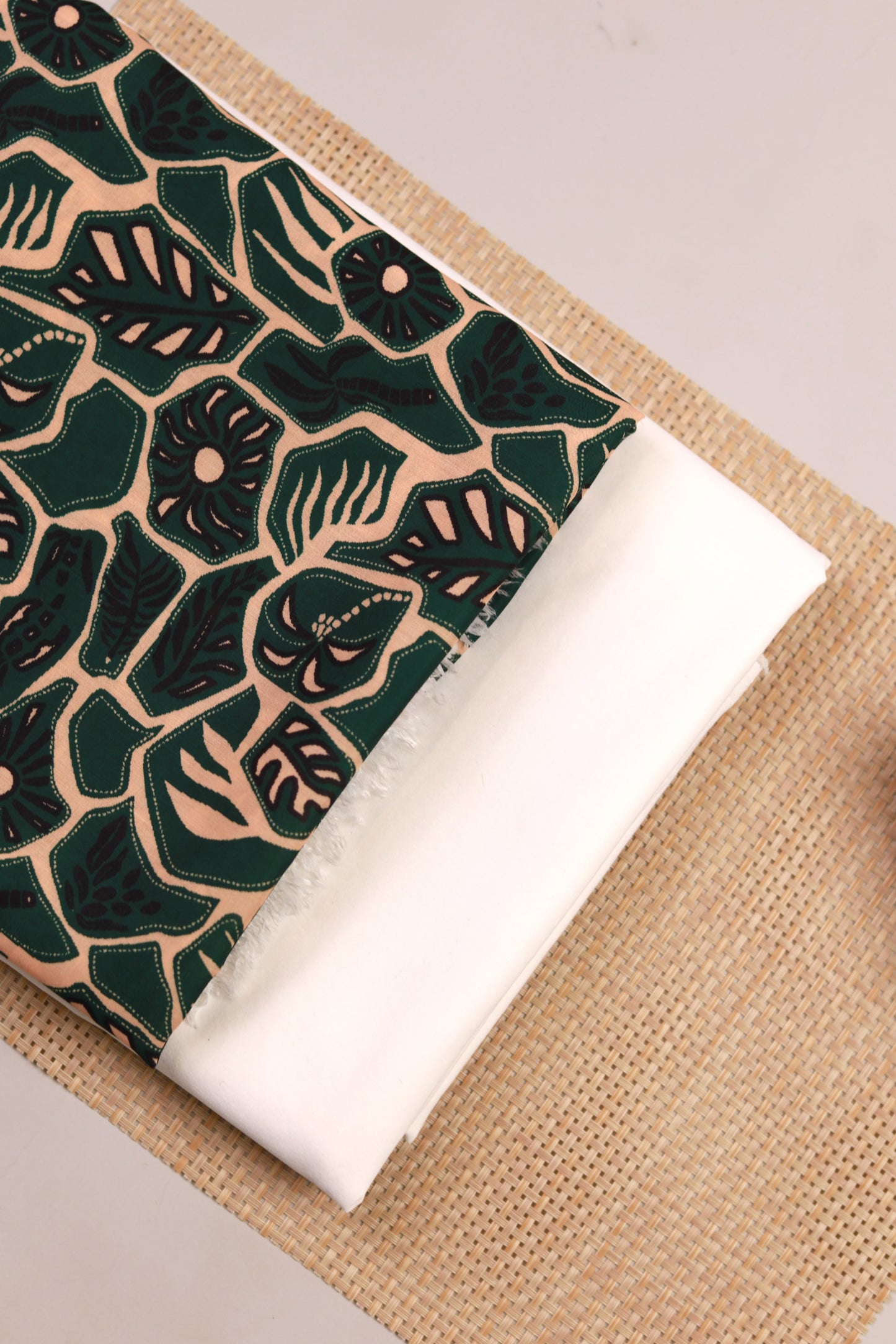 Emerald Leaf Unstitched Fabric Combo