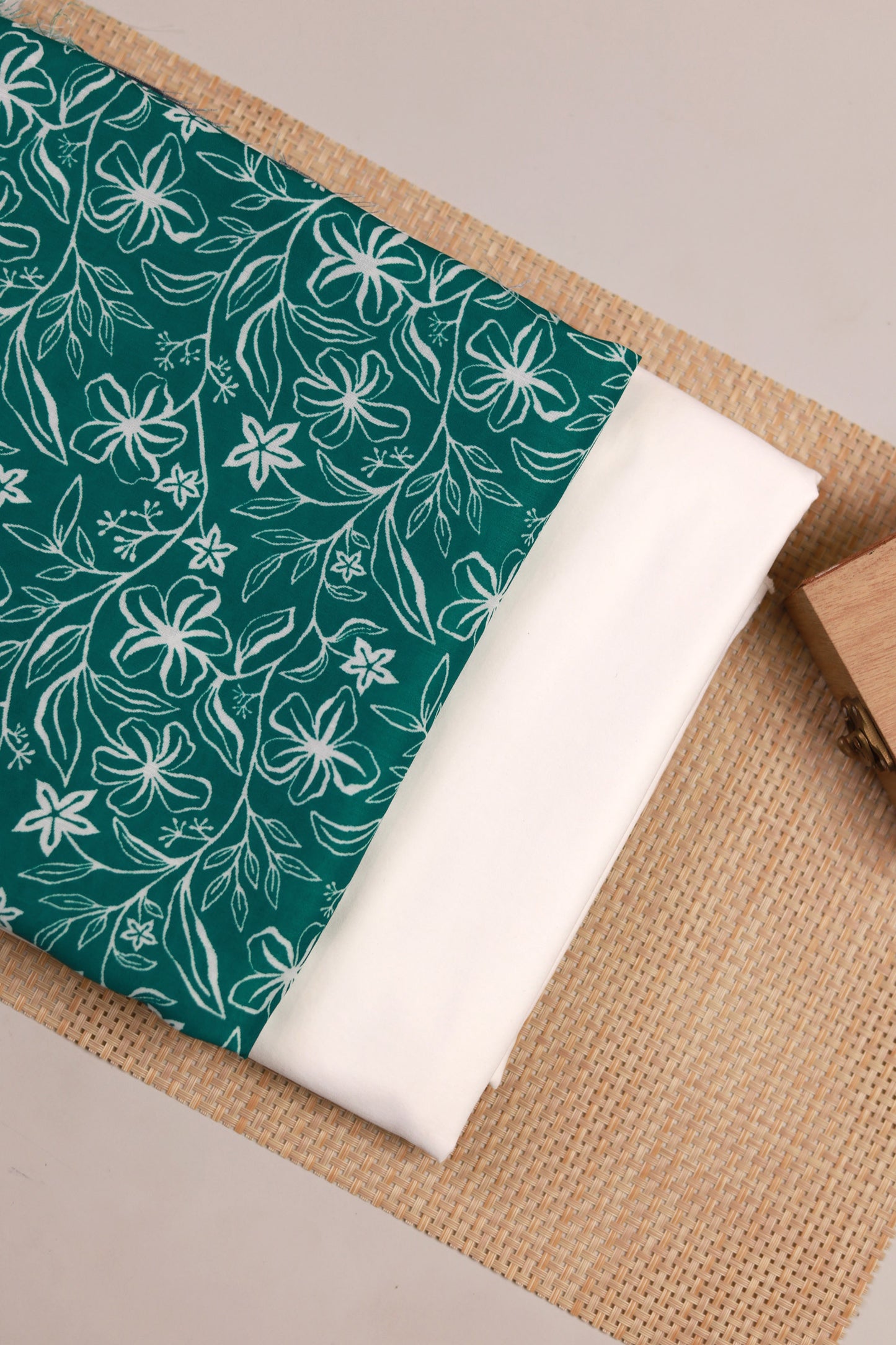 Emerald Garden Unstitched Fabric Combo
