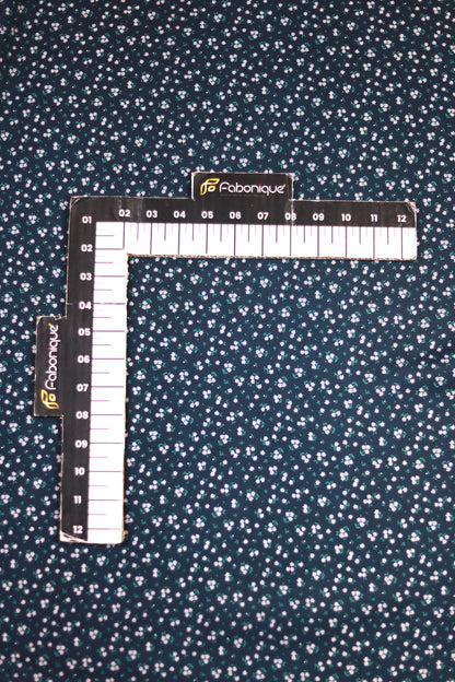 Dusky Daisies Muslin Printed Fabric