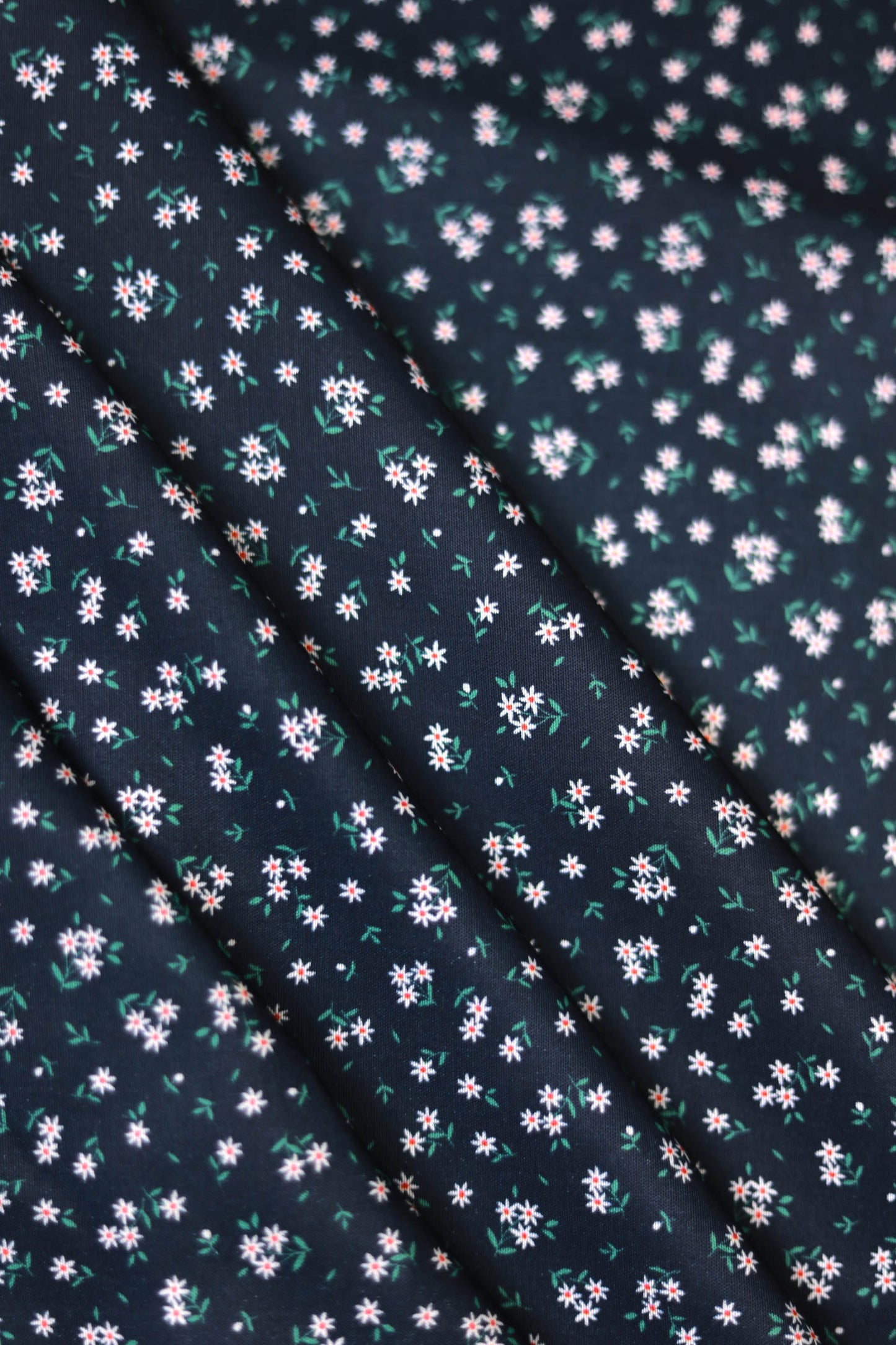 Dusky Daisies Muslin Printed Fabric