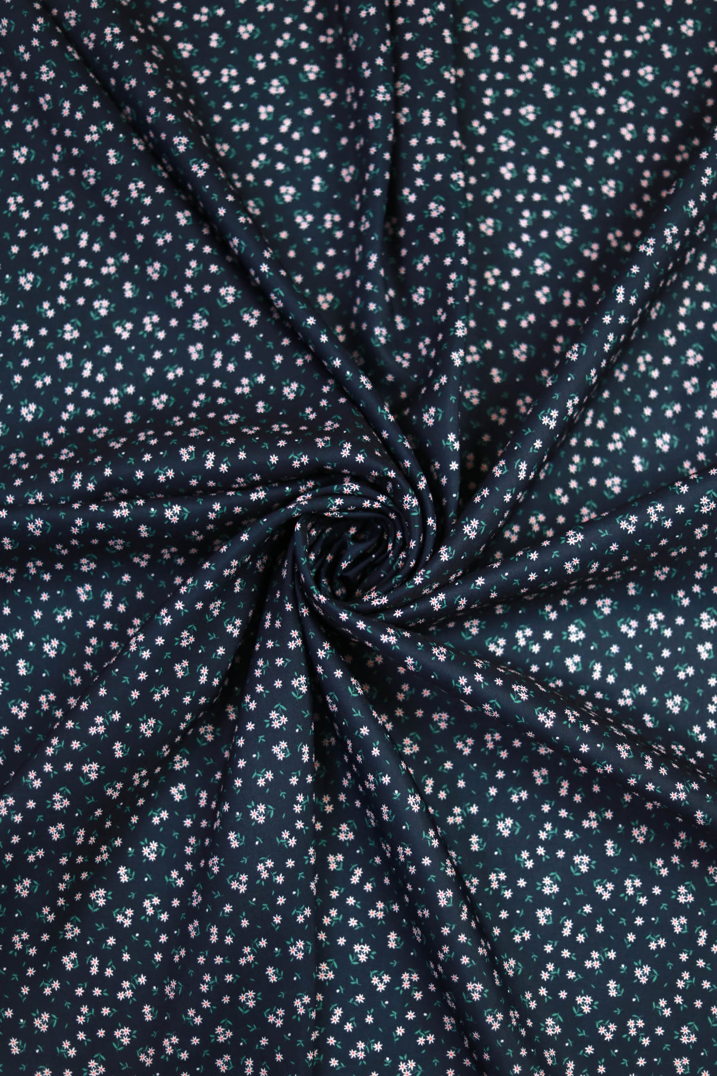 Dusky Daisies Muslin Printed Fabric