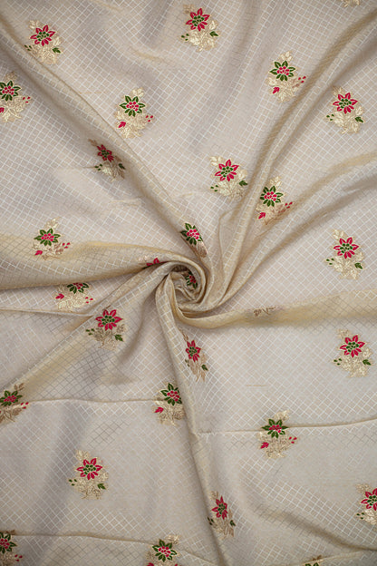 Pink Petal Charm (Tishu Mina Buty)