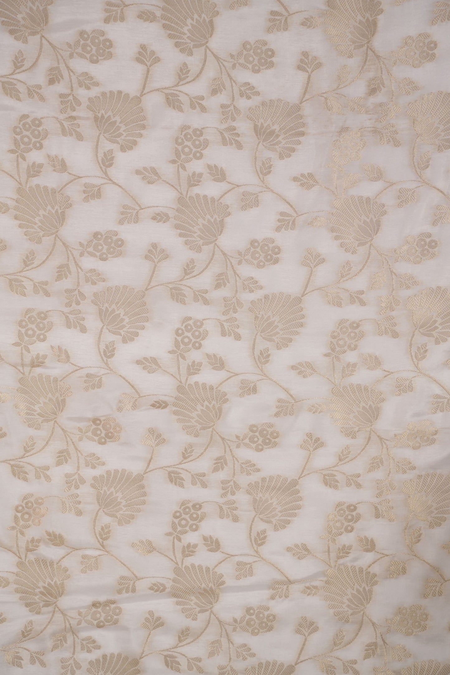 Opulent Blossom Cluster Tissue Jacquard