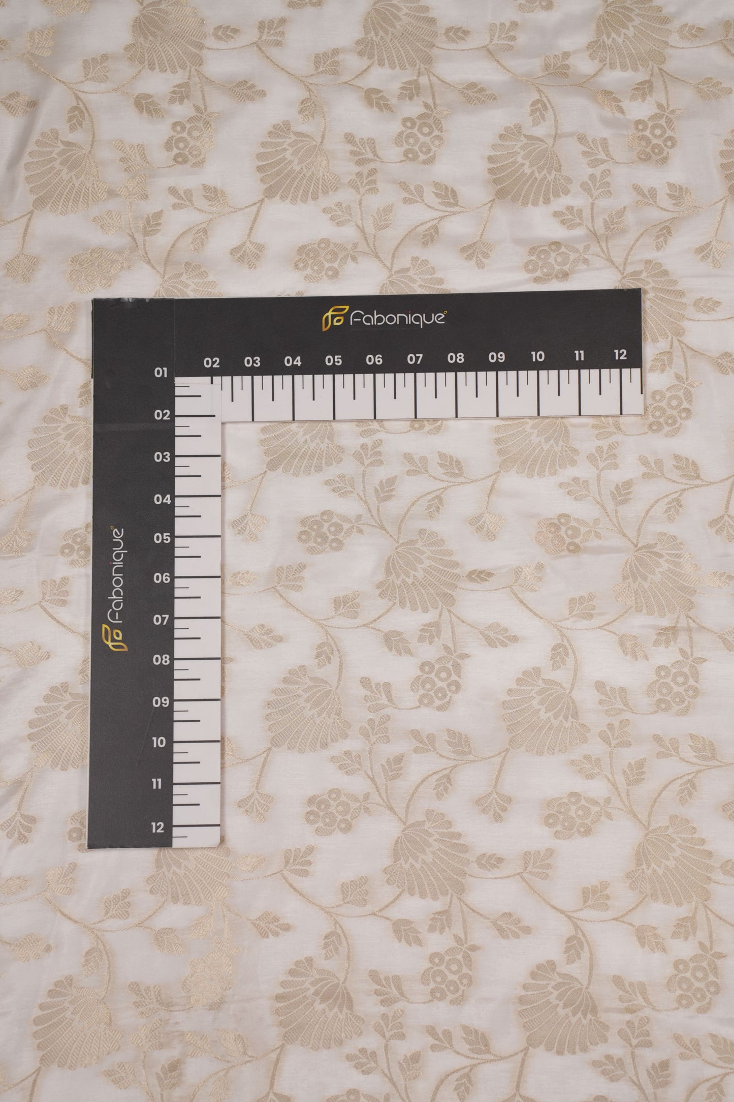 Opulent Blossom Cluster Tissue Jacquard