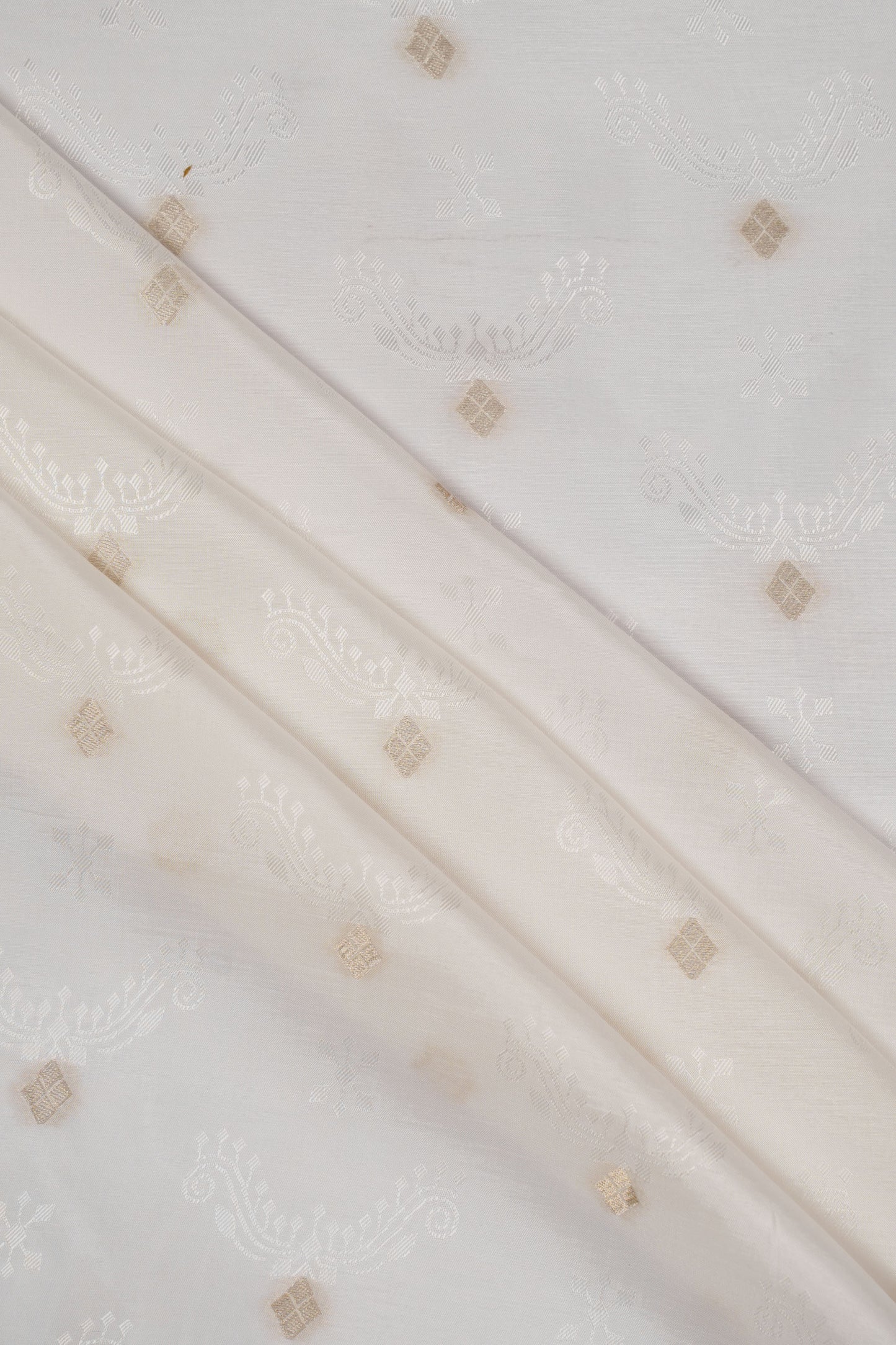 Opal Weave Floral Tissue Jacquard Fabric