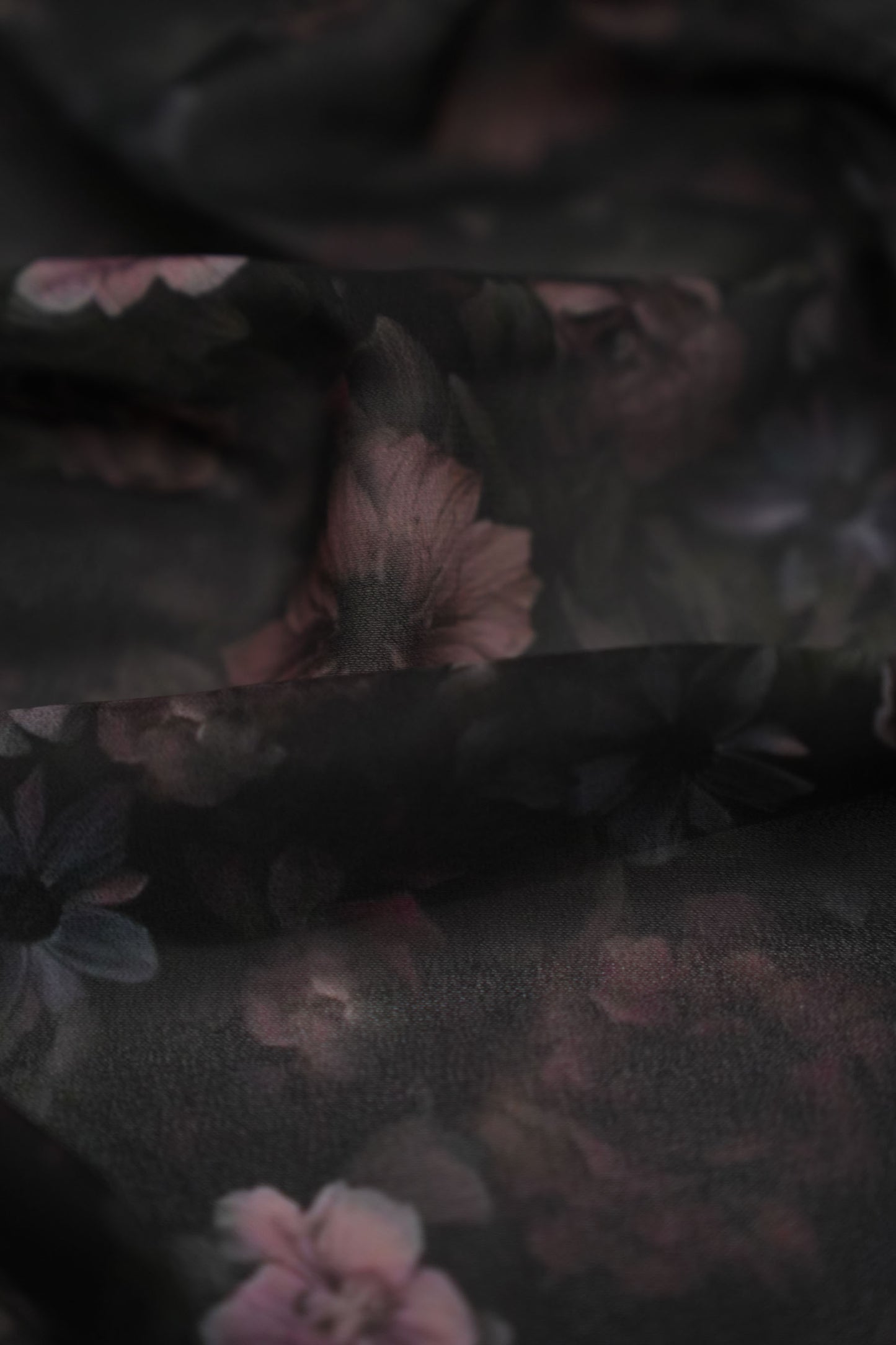Smoky Blossom Aura