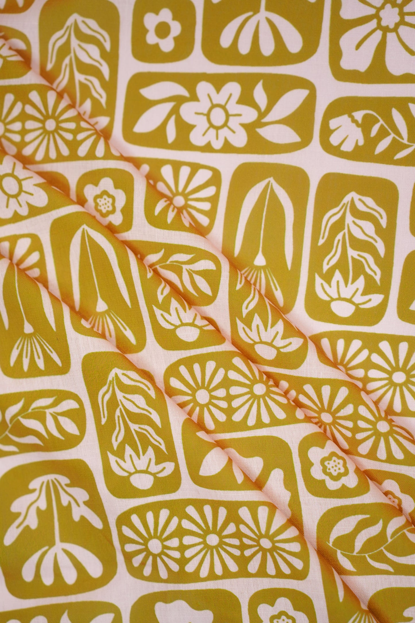 Rustic Harmony Linen Floral Printed Fabric