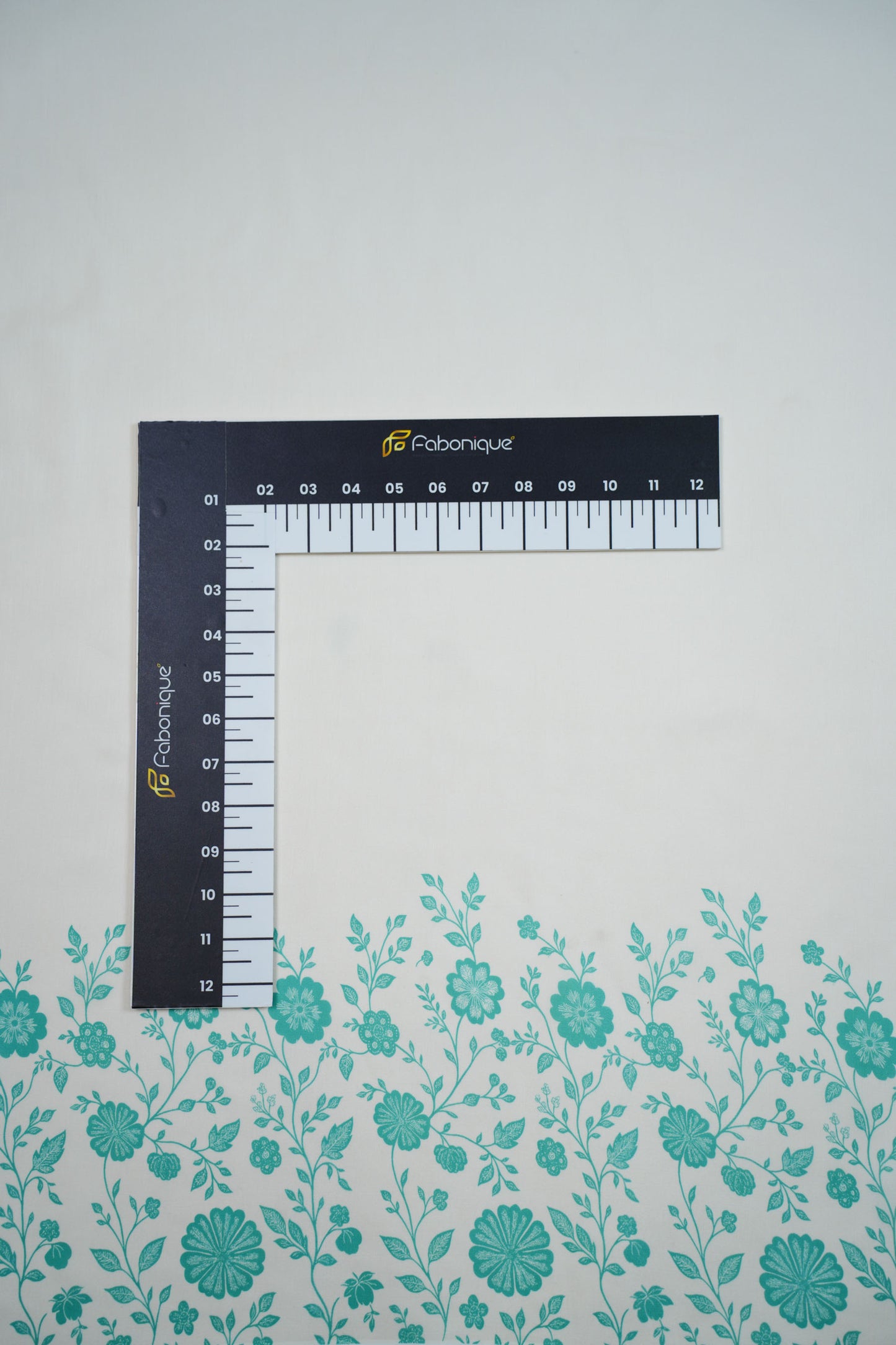 Mehfil Florals Muslin Printed Fabric