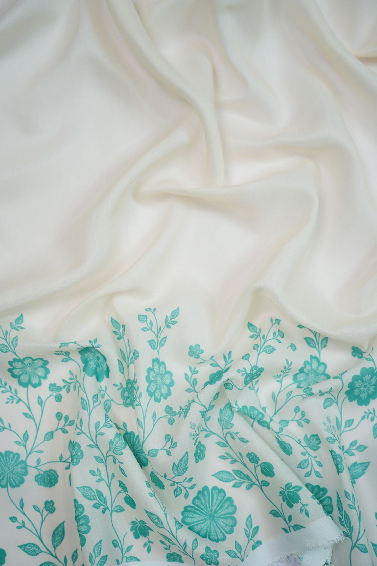 Mehfil Florals Muslin Printed Fabric