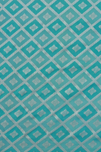 Gold Diamond Pattern Tissue Weave Fabric