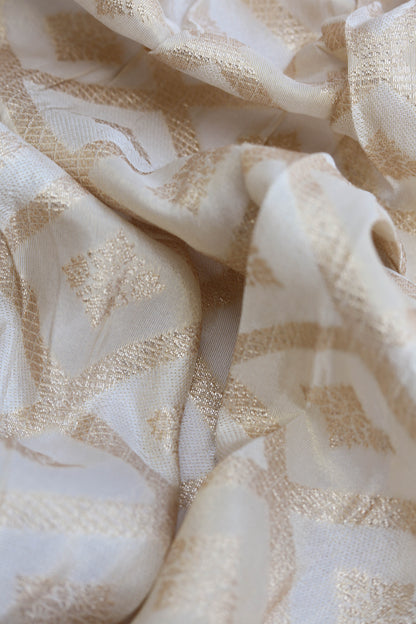 Gold Diamond Pattern Tissue Weave Fabric
